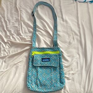 KAVU cross body bag . Teal , khaki and lime green zipper.